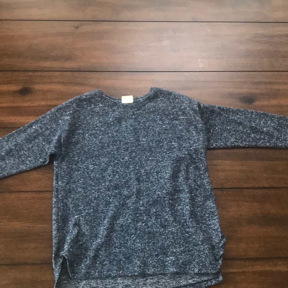 Girls long sleeve top